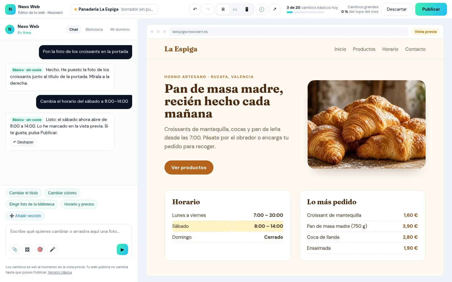 Ejemplo del panel de Nexo Web: a la izquierda, el chat donde se pide «Cambia el horario del sábado a 8:00–14:00» y el asistente confirma el cambio; a la derecha, la vista previa de la web de una panadería ficticia, La Espiga.